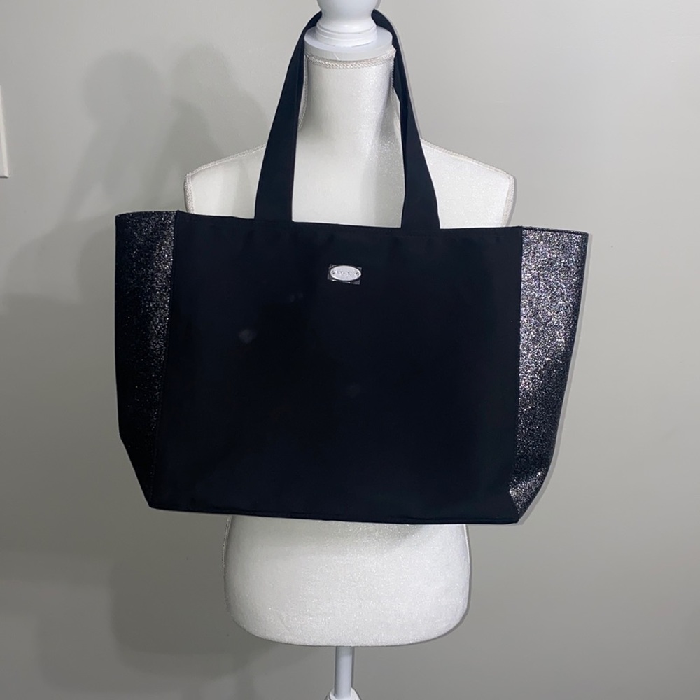 Couch beach bag